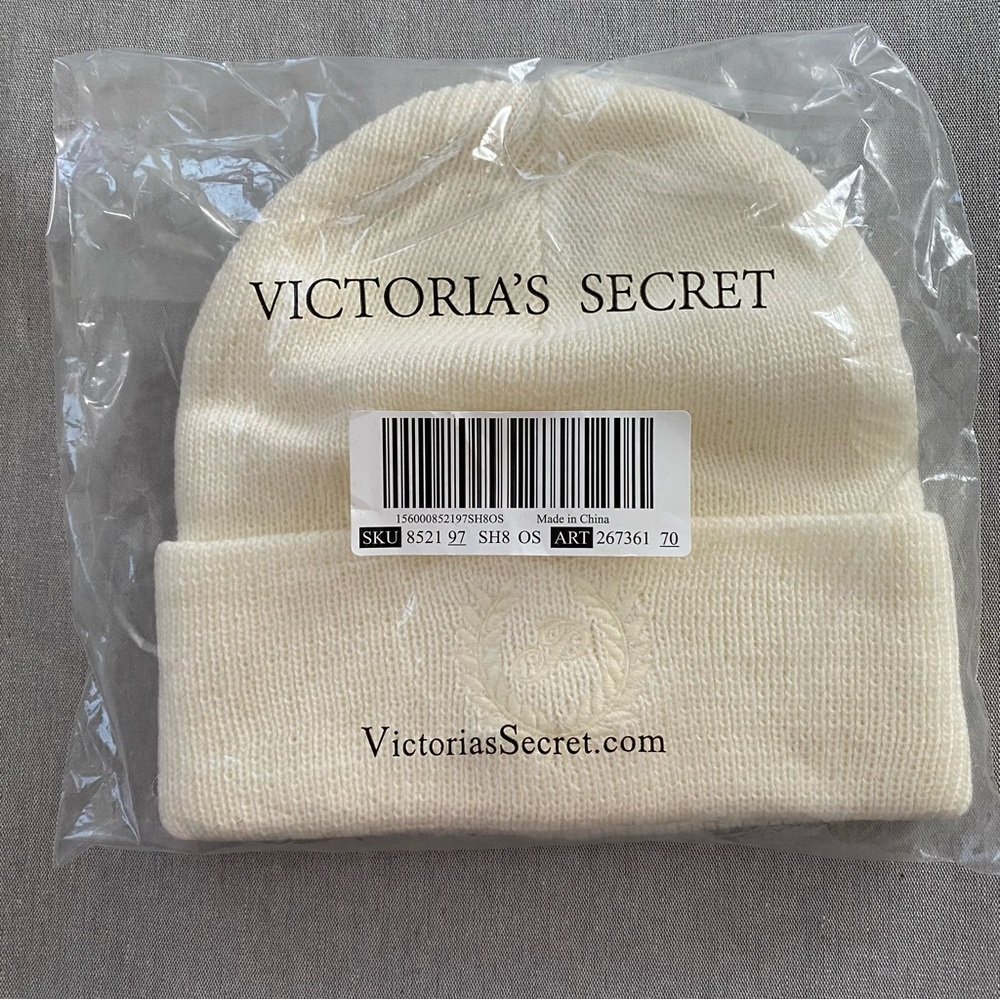 New Victorias Secret Pink Ribbed Knit Beanie Ivory